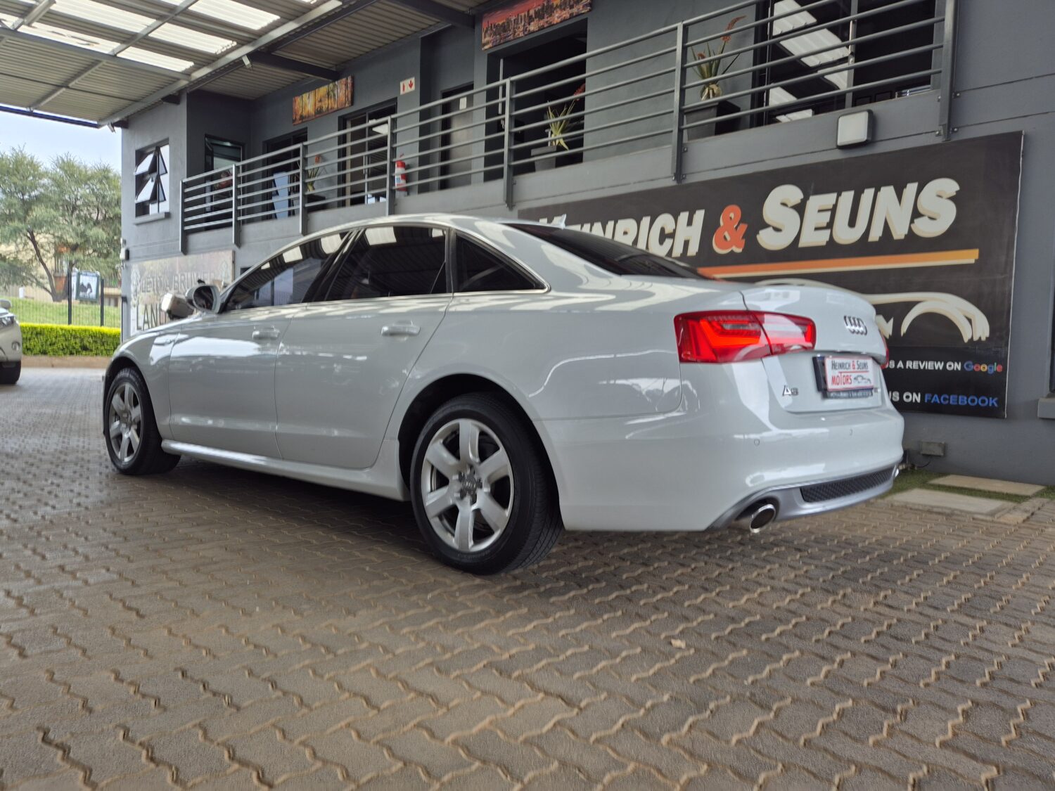 Audi A6 3.0TDI SE Auto S-Line