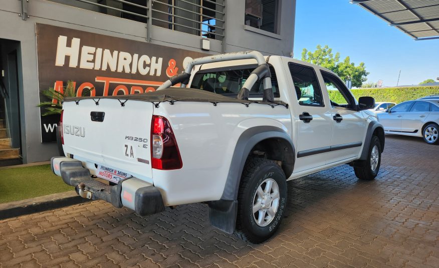 Isuzu KB 250D-Teq Double Cab LE