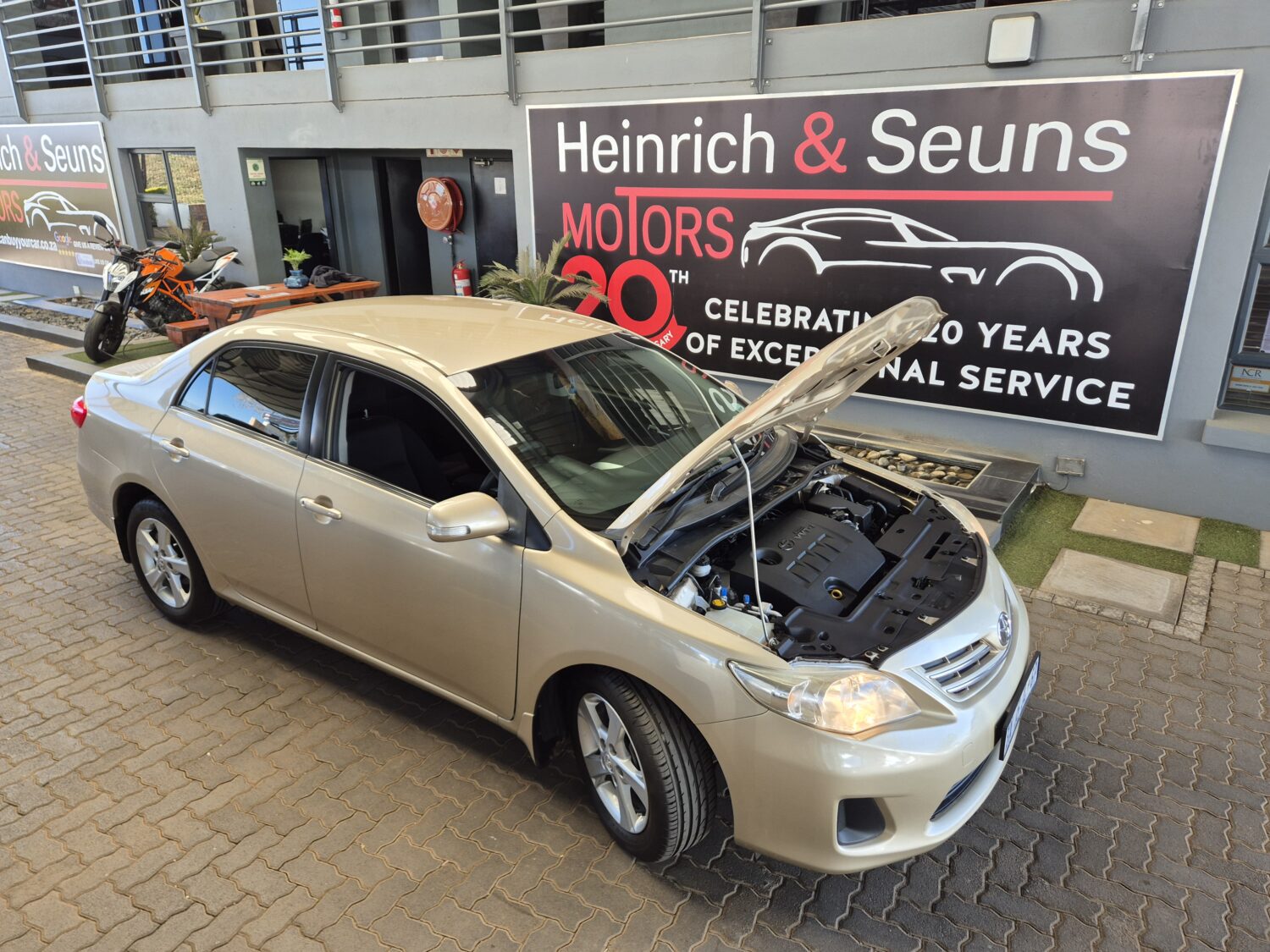 Toyota Corolla 1.6 Advanced Auto
