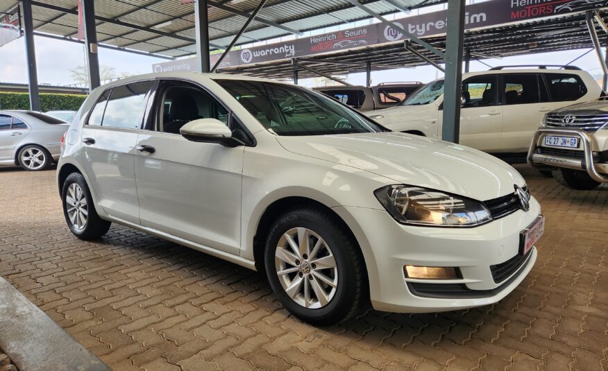 Volkswagen Golf 1.2TSI Trendline