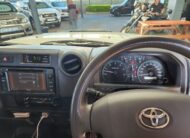 Toyota Land Cruiser 79 4.5D-4D LX V8 Double Cab