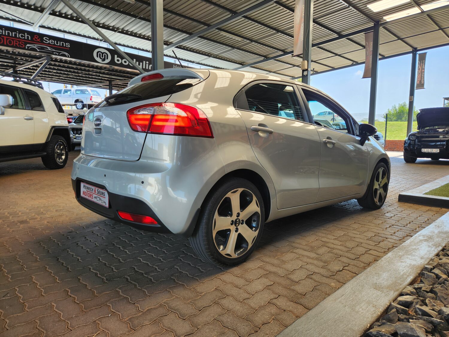 Kia Rio hatch 1.4 Tec