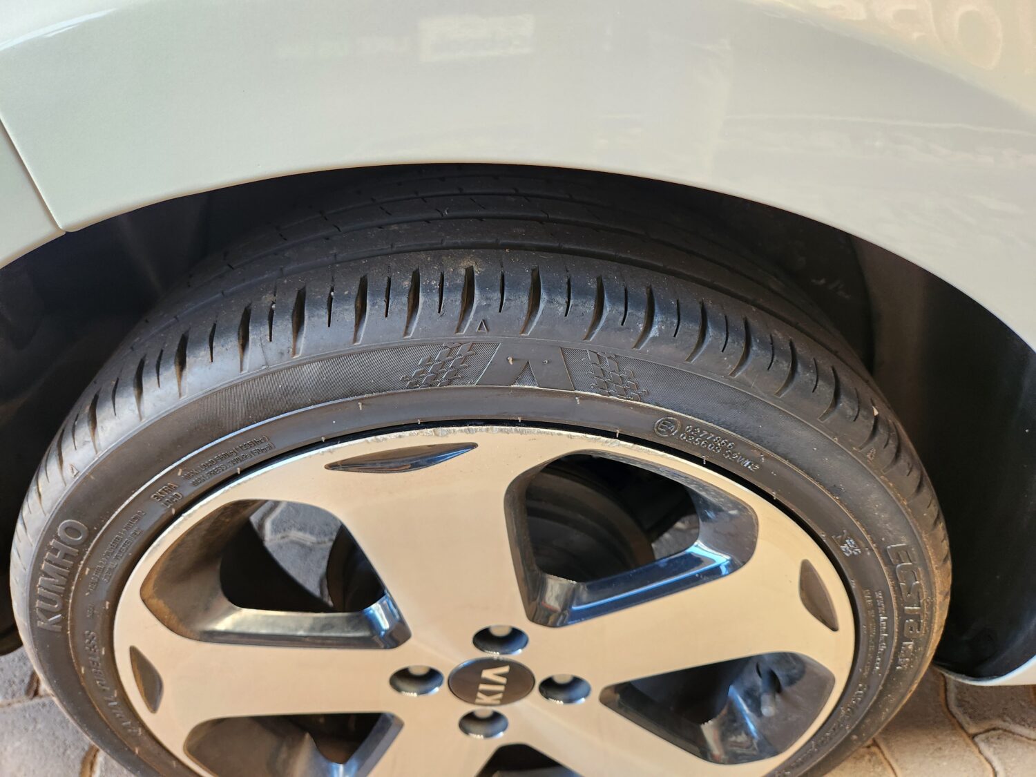 Kia Rio hatch 1.4 Tec