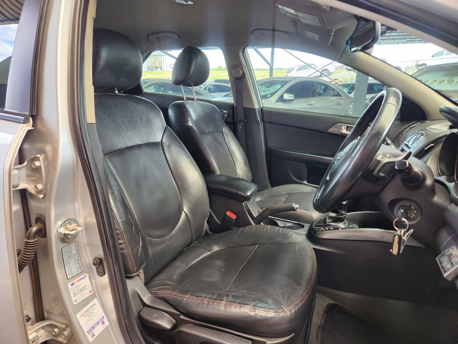 Kia Cerato Hatch 2.0 SX Auto