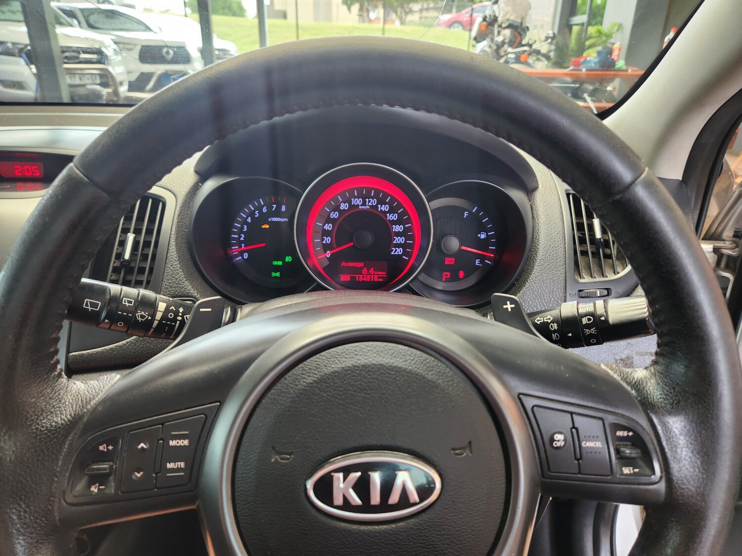 Kia Cerato Hatch 2.0 SX Auto