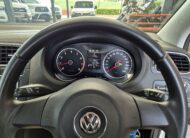 Volkswagen Polo Sedan 1.6 Comfortline Auto