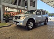 Nissan Pathfinder 2.5dCi LE 4WD