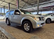 Nissan Pathfinder 2.5dCi LE 4WD