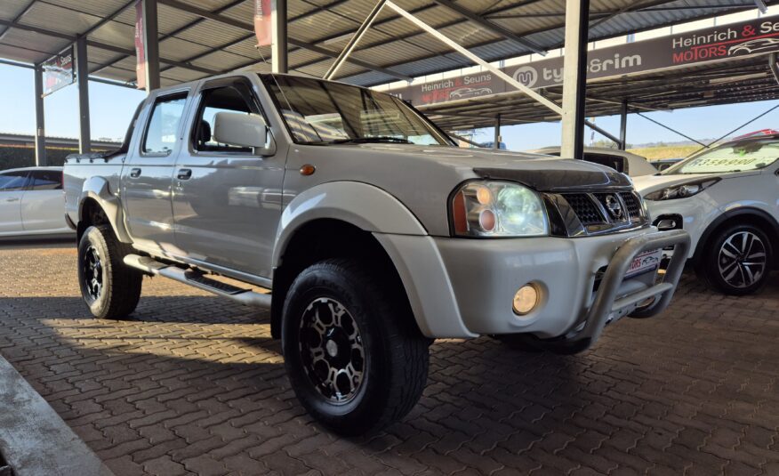 Nissan Hardbody Hi-Rider 2.4i 4×4