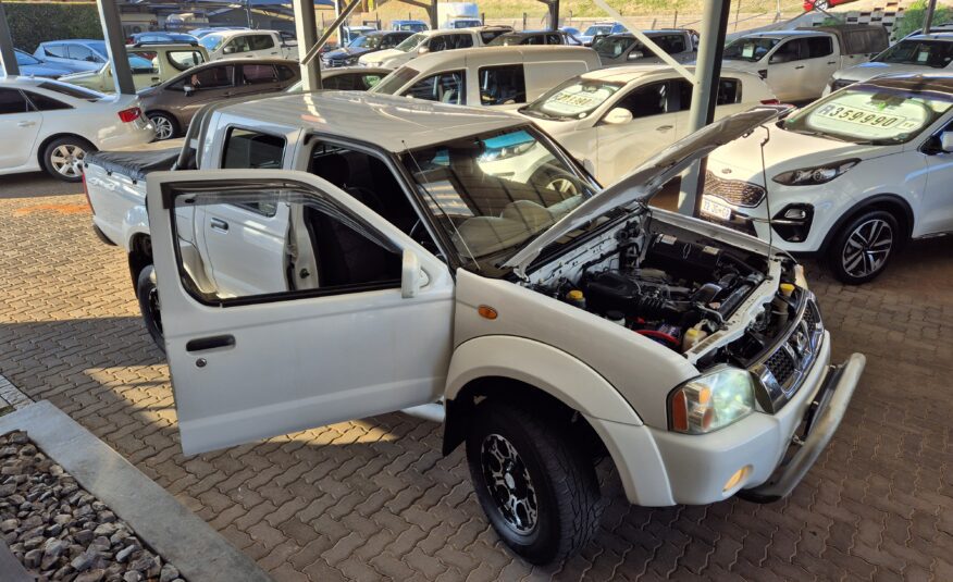 Nissan Hardbody Hi-Rider 2.4i 4×4