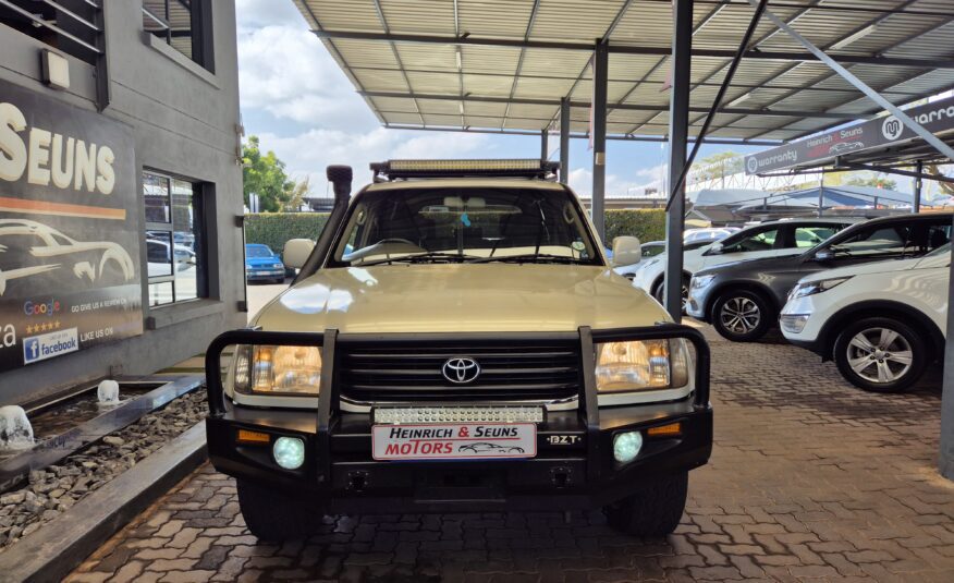 Toyota Land Cruiser 100 4.7 V8 VX Limited