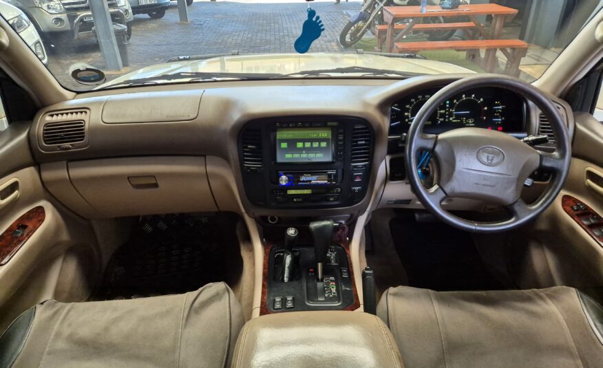 Toyota Land Cruiser 100 4.7 V8 VX Limited