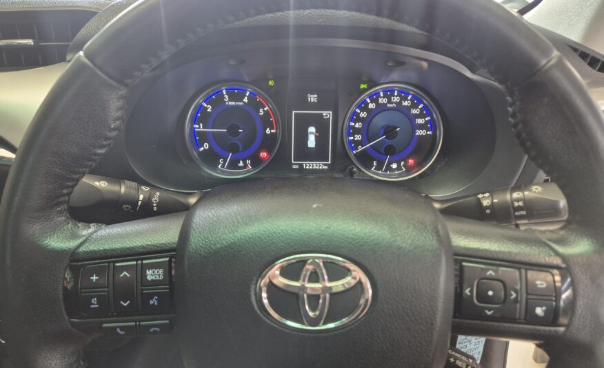 Toyota Hilux 2.8GD-6 Double Cab 4×4 Raider