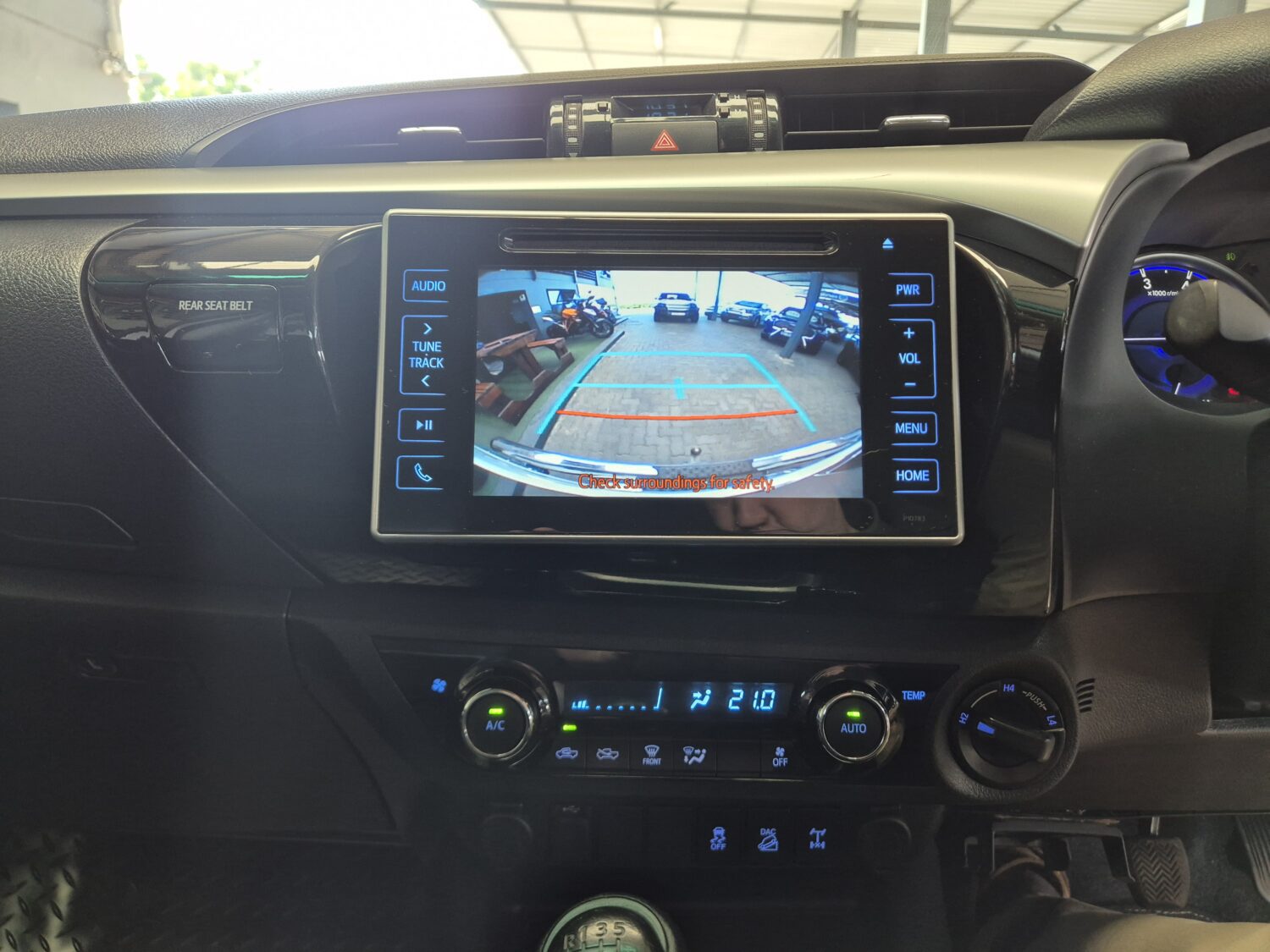 Toyota Hilux 2.8GD-6 Double Cab 4×4 Raider