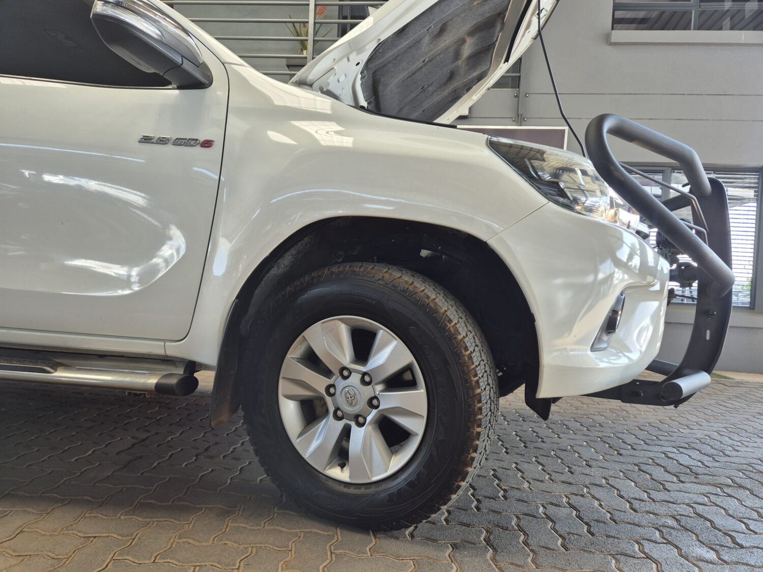 Toyota Hilux 2.8GD-6 Double Cab 4×4 Raider