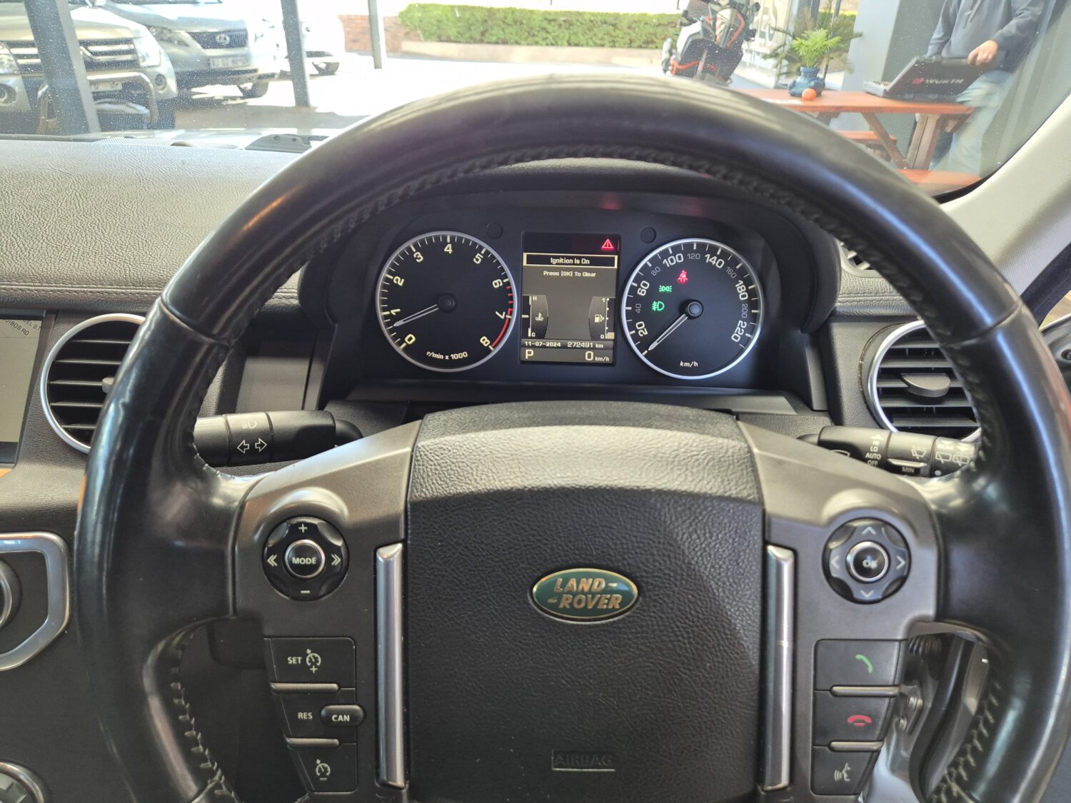 Land Rover Discovery 4 5.0 V8 HSE