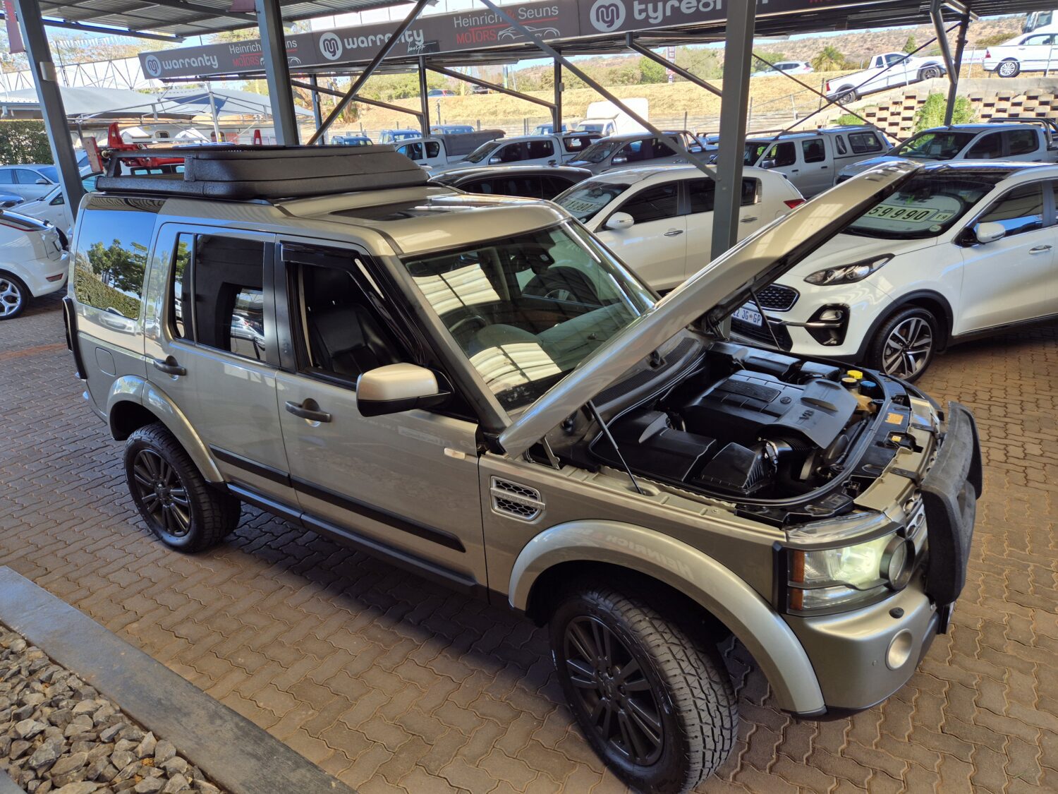 Land Rover Discovery 4 5.0 V8 HSE