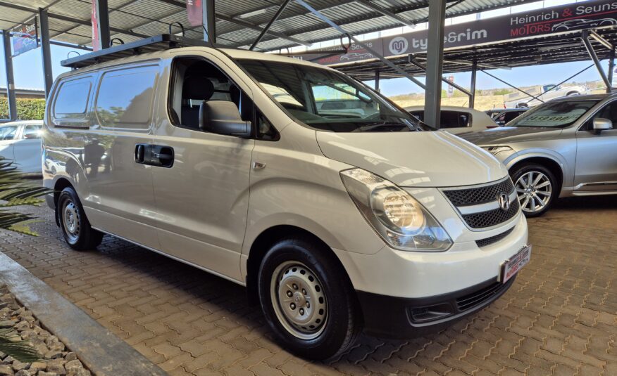 Hyundai H-1 2.5CRDi Panel Van Auto