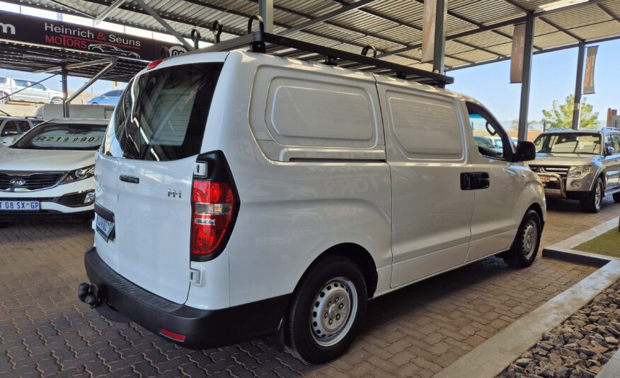 Hyundai H-1 2.5CRDi Panel Van Auto