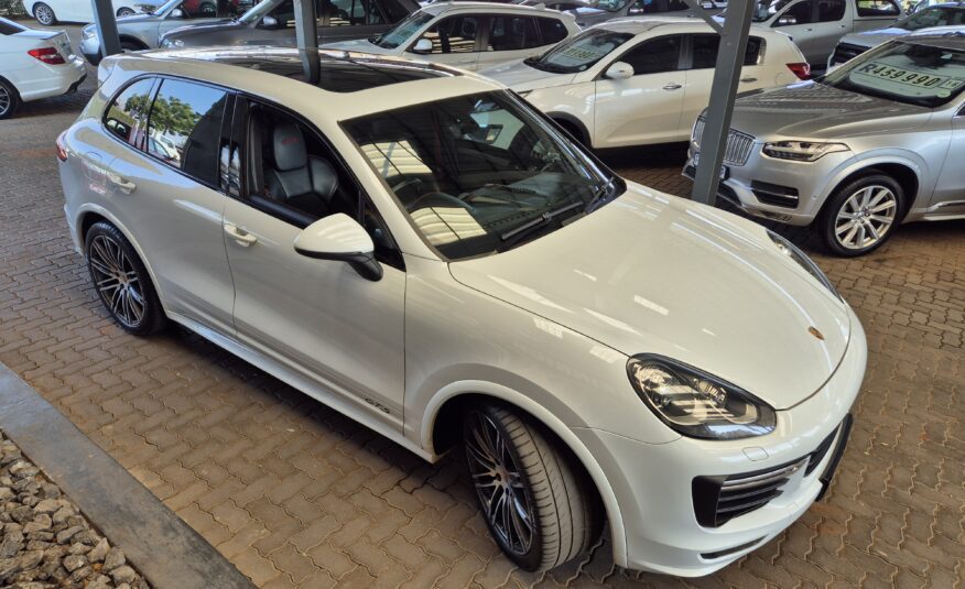 Porsche Cayenne GTS 3.6 V6 Turbo Auto