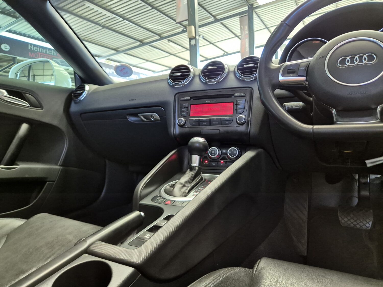 Audi TT Roadster 2.0T Auto