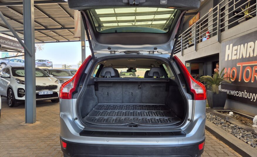 Volvo XC60 D3 Elite Auto