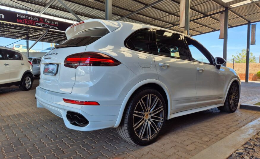 Porsche Cayenne GTS 3.6 V6 Turbo Auto