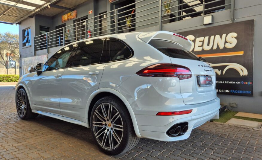 Porsche Cayenne GTS 3.6 V6 Turbo Auto