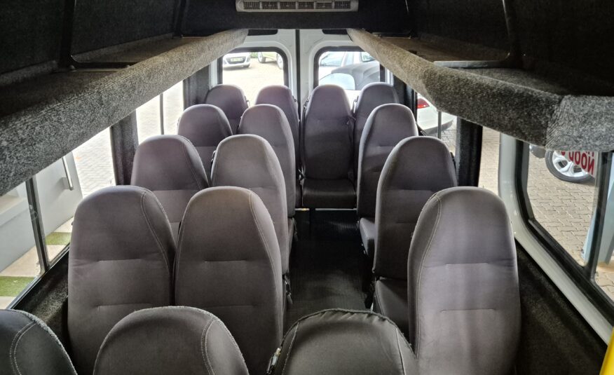 Mercedes-Benz Sprinter 516 XL CDI 23 Seater