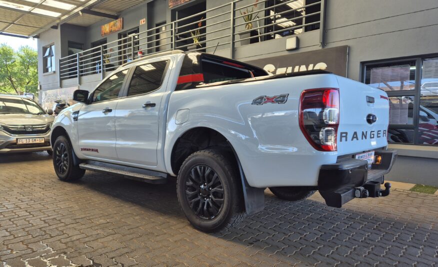 Ford Ranger 2.0Bi-Turbo Double Cab 4×4 Thunder