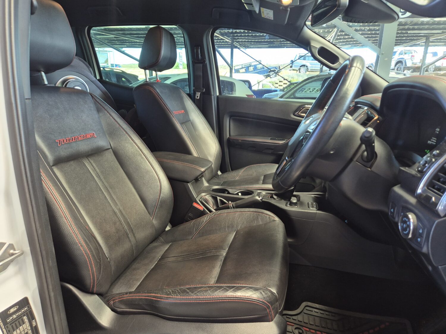 Ford Ranger 2.0Bi-Turbo Double Cab 4×4 Thunder