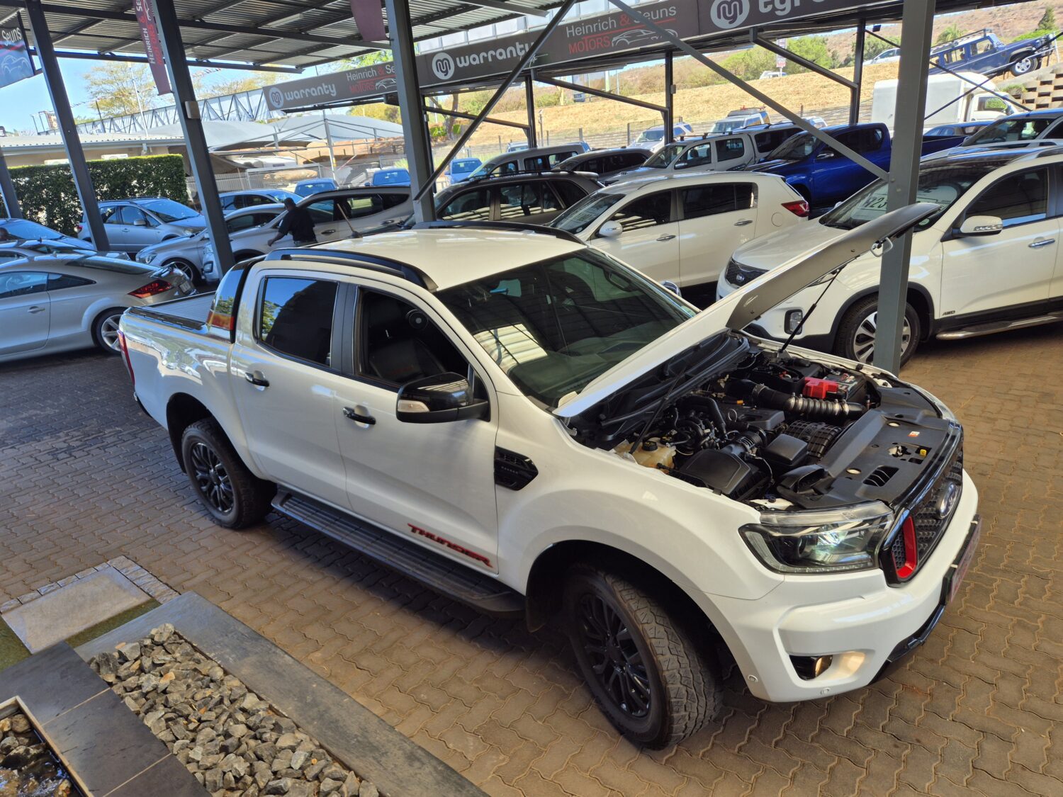 Ford Ranger 2.0Bi-Turbo Double Cab 4×4 Thunder