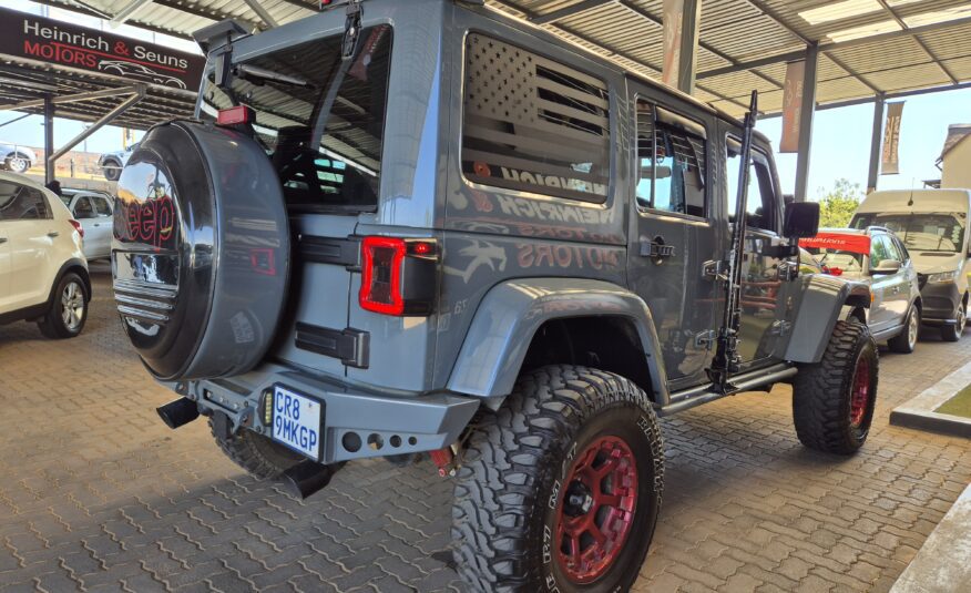 Jeep Wrangler Unlimited 3.6L Rubicon 10th Anniversary