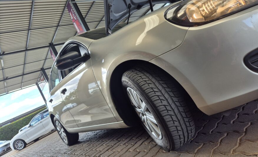 Volkswagen Golf 1.6 Trendline