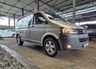 Volkswagen Transporter 2.0BiTDI Crew Bus SWB Auto