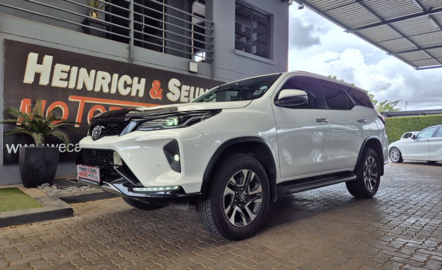 Toyota Fortuner 2.4GD-6 Auto RaisedBody