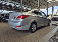 Hyundai Accent Sedan 1.6 Fluid Auto