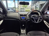 Hyundai Accent Sedan 1.6 Fluid Auto