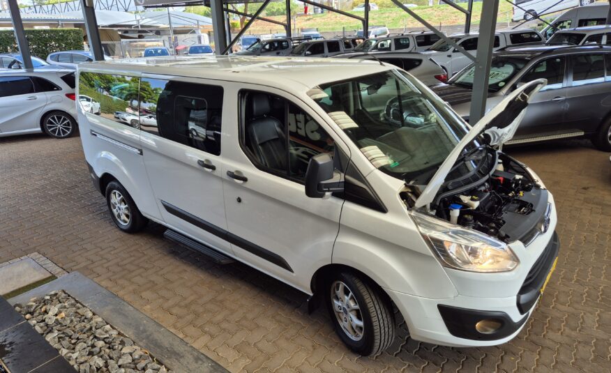 Ford Tourneo Custom 2.2TDCi LWB Trend