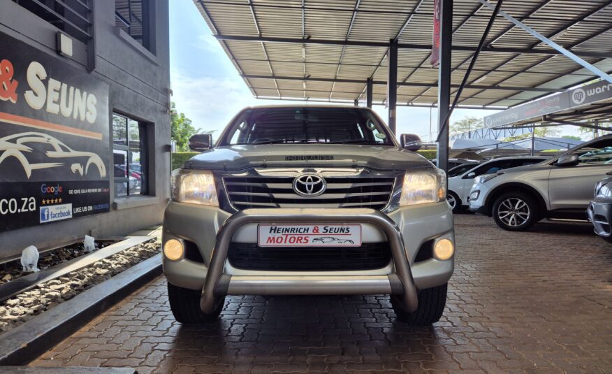 Toyota Hilux 4.0 V6 Auto Double Cab 4×4 Raider Heritage Edition