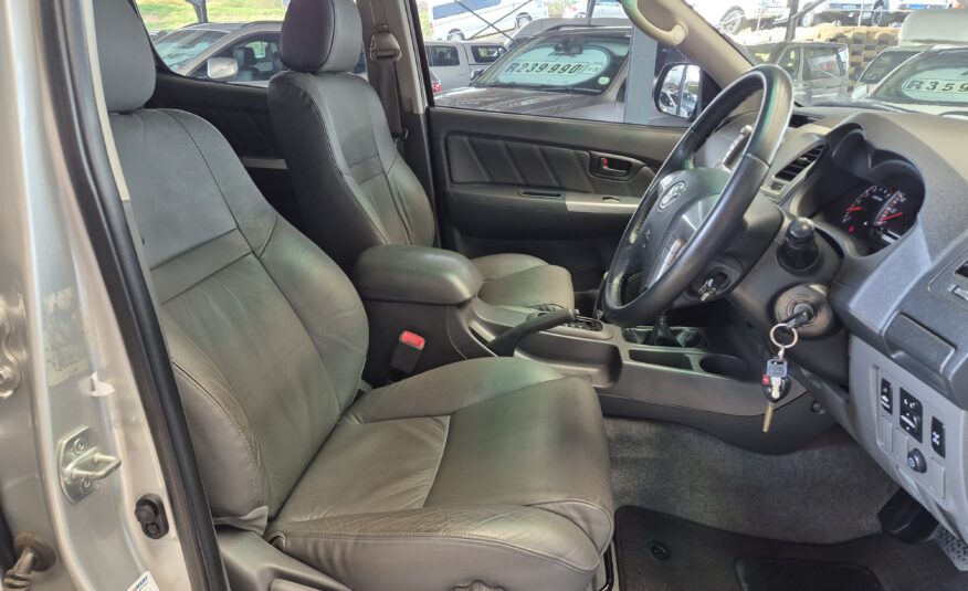 Toyota Hilux 4.0 V6 Auto Double Cab 4×4 Raider Heritage Edition