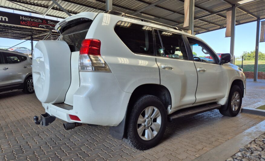 Toyota Land Cruiser Prado 4.0 TX Auto