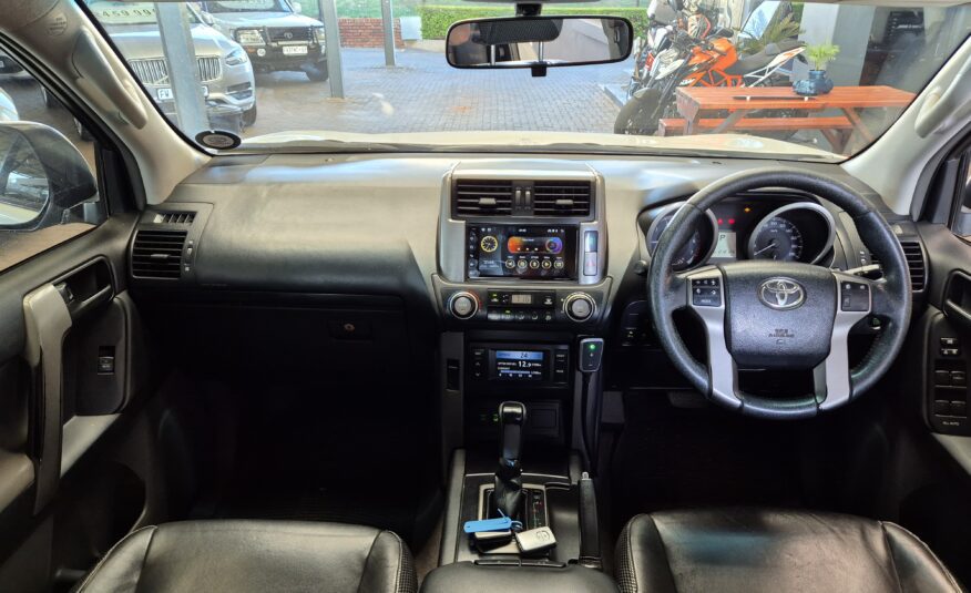 Toyota Land Cruiser Prado 4.0 TX Auto