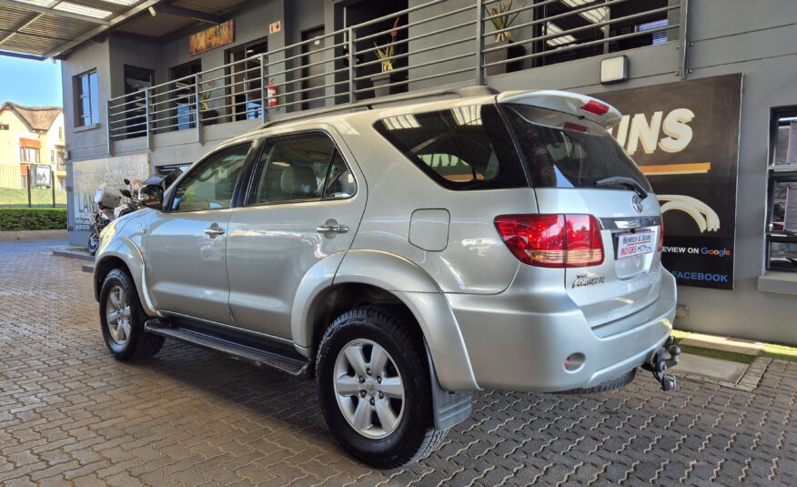 Toyota Fortuner V6 4.0 4×4 Auto