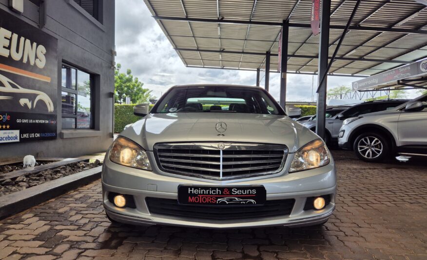 Mercedes-Benz C-Class C200 Kompressor Elegance Auto