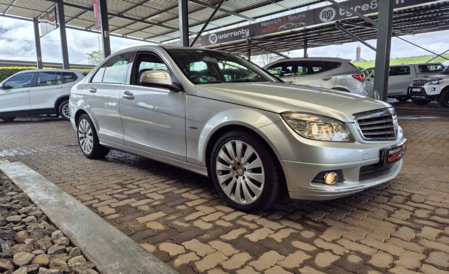 Mercedes-Benz C-Class C200 Kompressor Elegance Auto