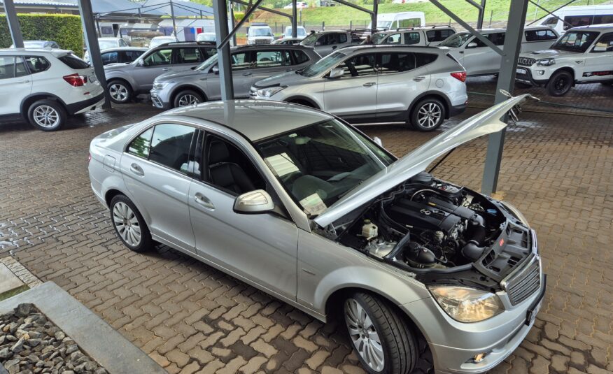 Mercedes-Benz C-Class C200 Kompressor Elegance Auto