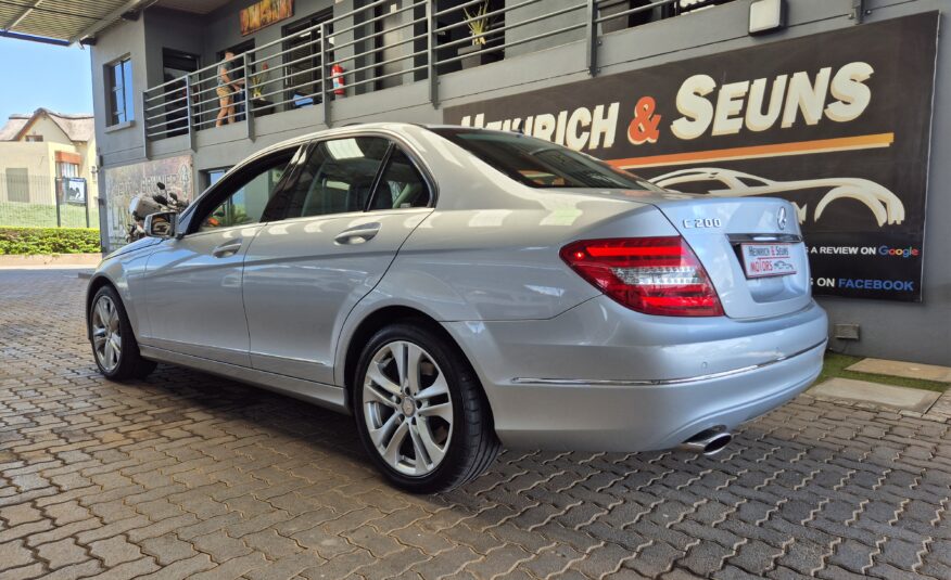 Mercedes-Benz C-Class C200 Avantgarde Auto