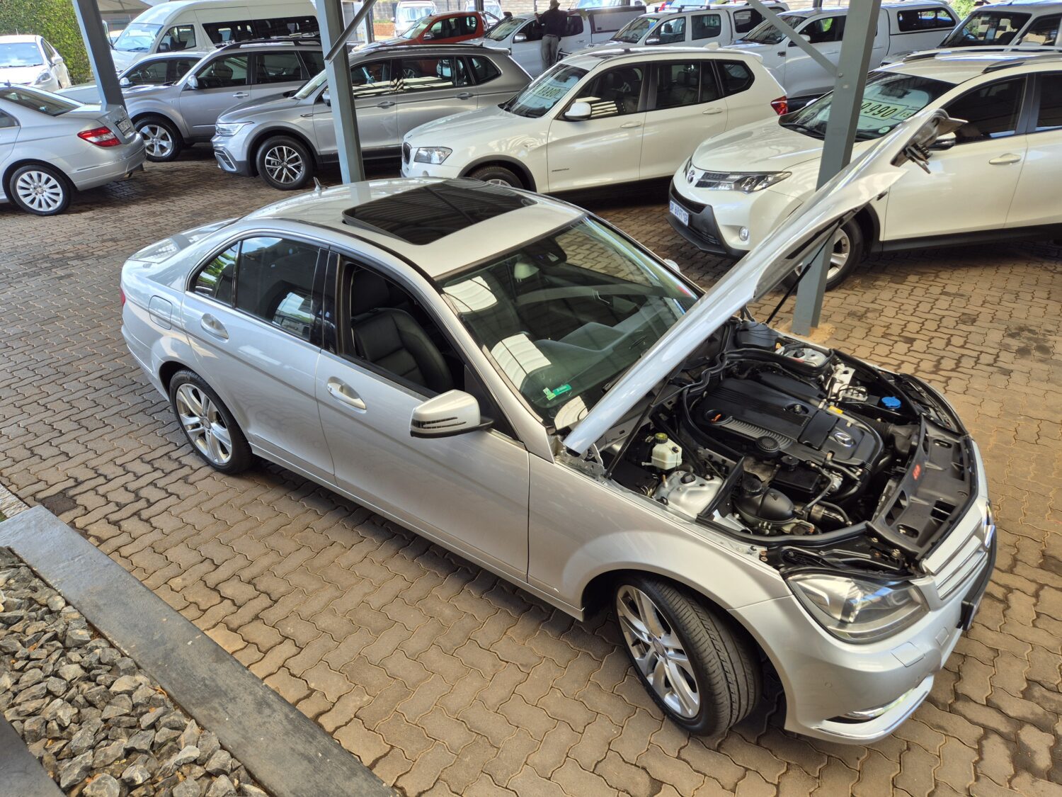 Mercedes-Benz C-Class C200 Avantgarde Auto