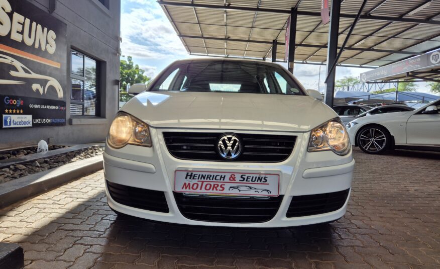 Volkswagen Polo 1.6 Comfortline Auto